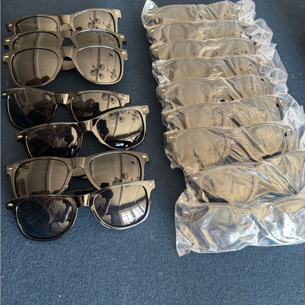 16 pairs😎Classic Black Sunglasses for Men, or kids! 9 pairs unopened,7 used once